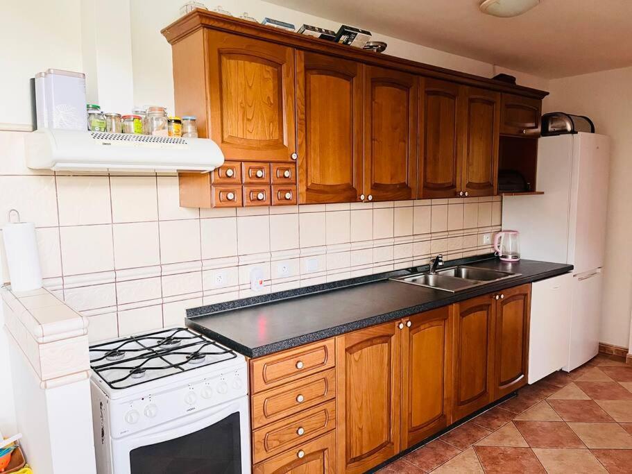 Apartman Se Zahradou 20 Minut Do Centra Prahy Ořech Dış mekan fotoğraf